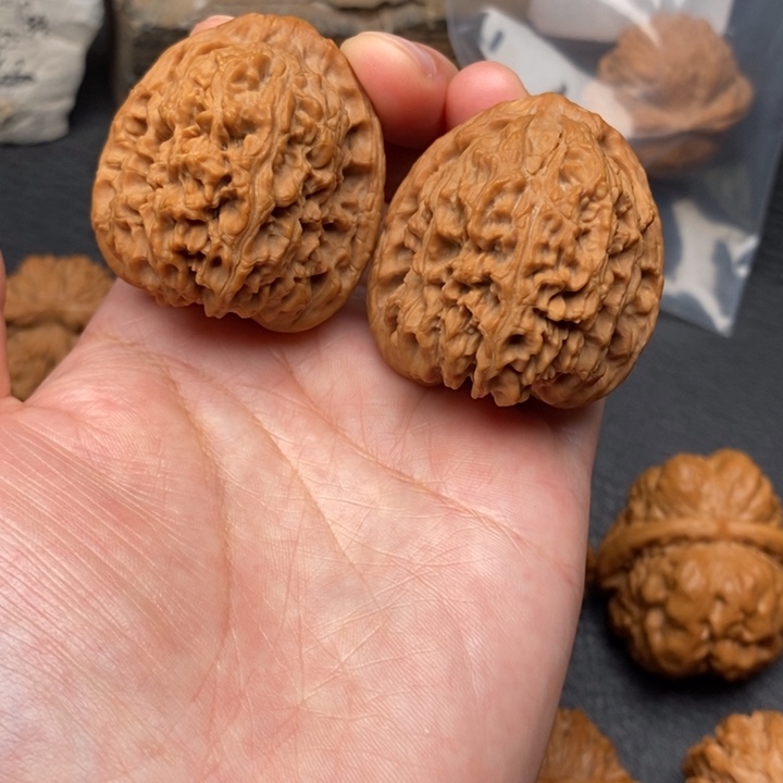 吊坠文玩核桃全品38南疆