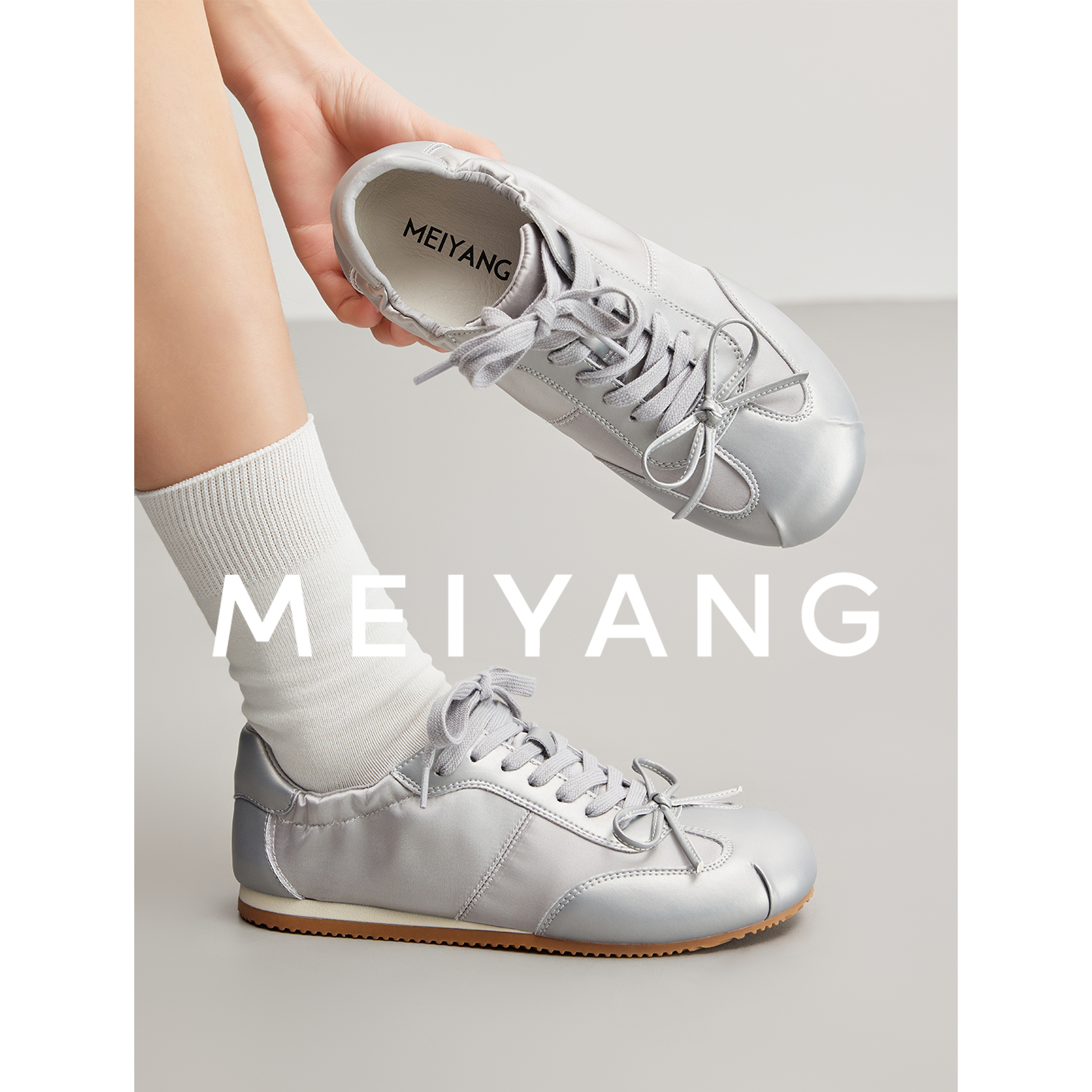 美洋MEIYANG【商场同款】芭蕾缎面德训鞋 缎面miu系休闲鞋