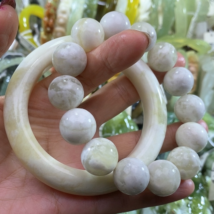 未镶嵌岫玉岫玉手镯