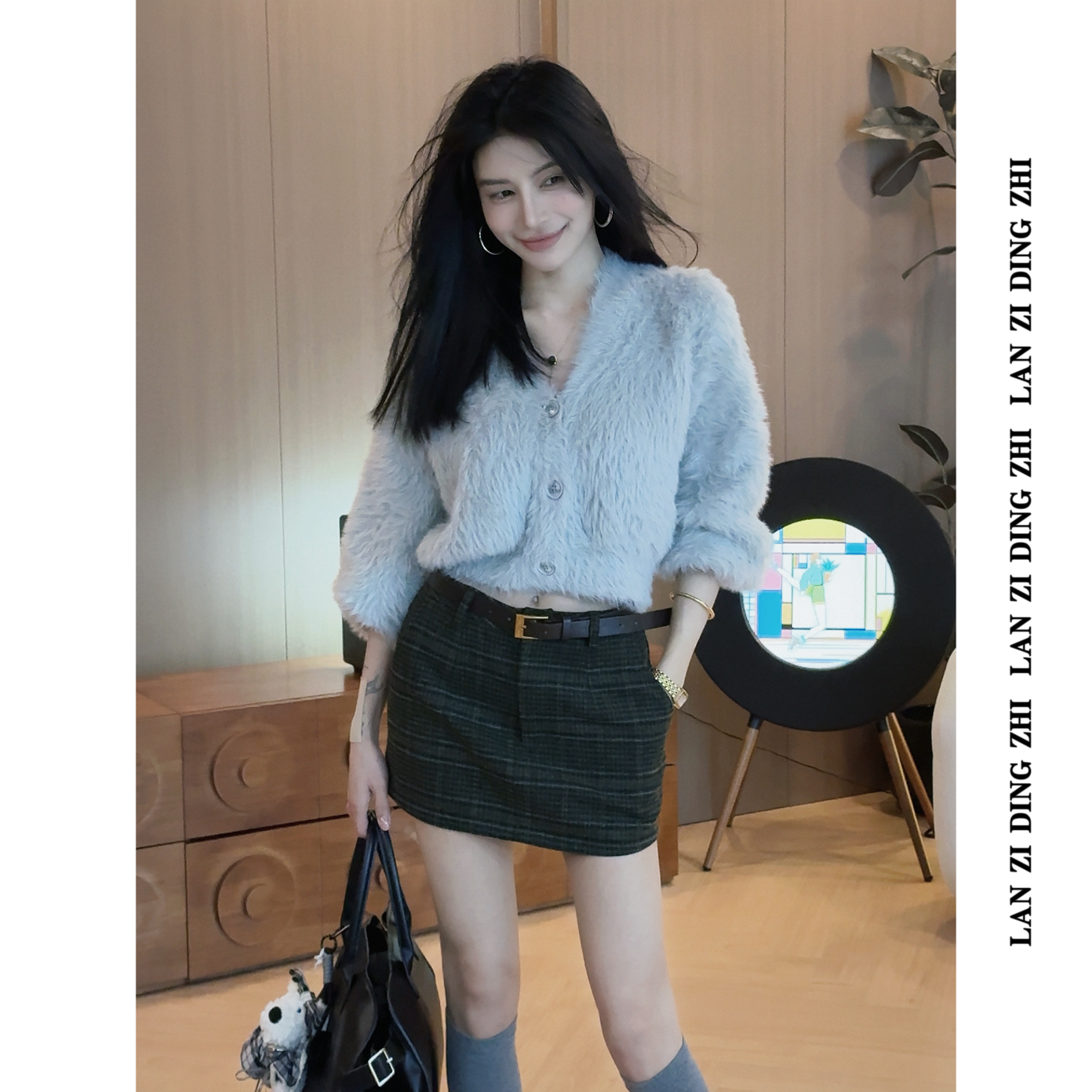 「奶糖绒绒」韩版甜美长绒毛秋冬温柔风显瘦V领纽扣长袖毛衣外套