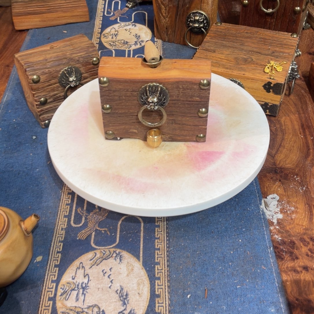 暖****榆木老榆木工艺品