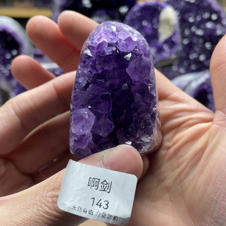 未镶嵌大型摆件（非配饰）水晶