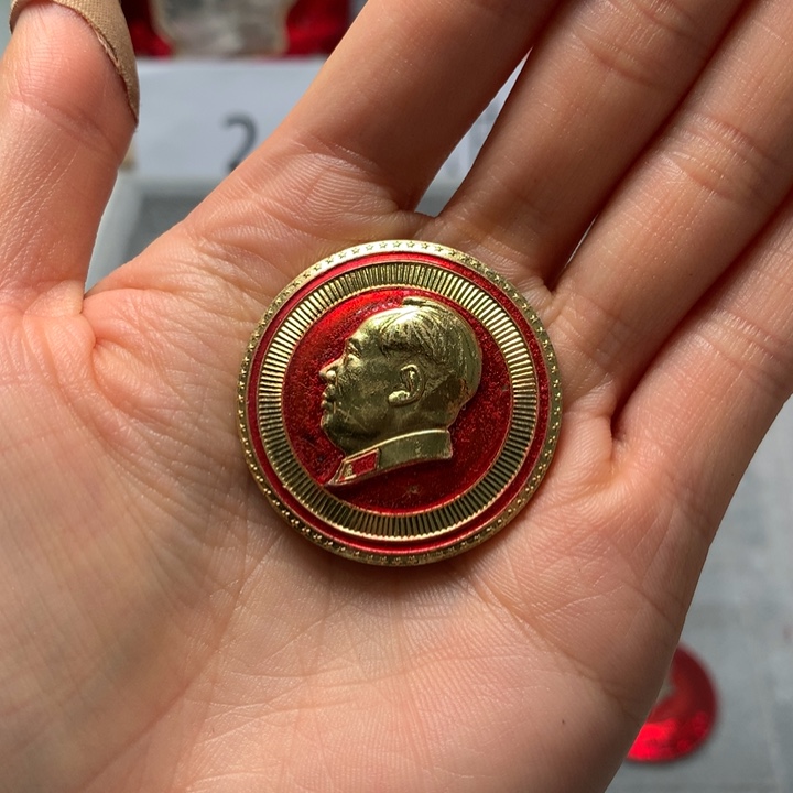 知***G像章像章像章章章