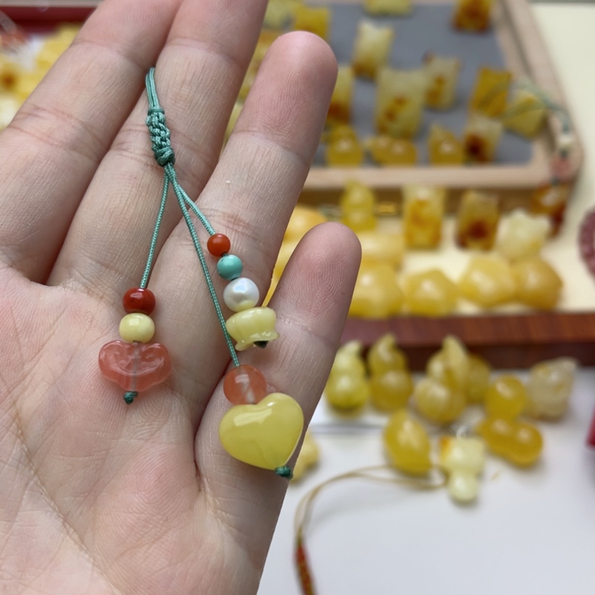 【闪购商品】蜜蜡裸石未镶嵌配饰