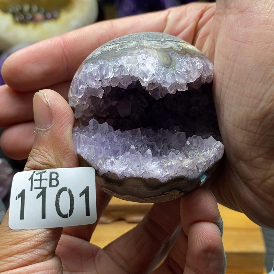 水晶大型摆件（非配饰）未镶嵌