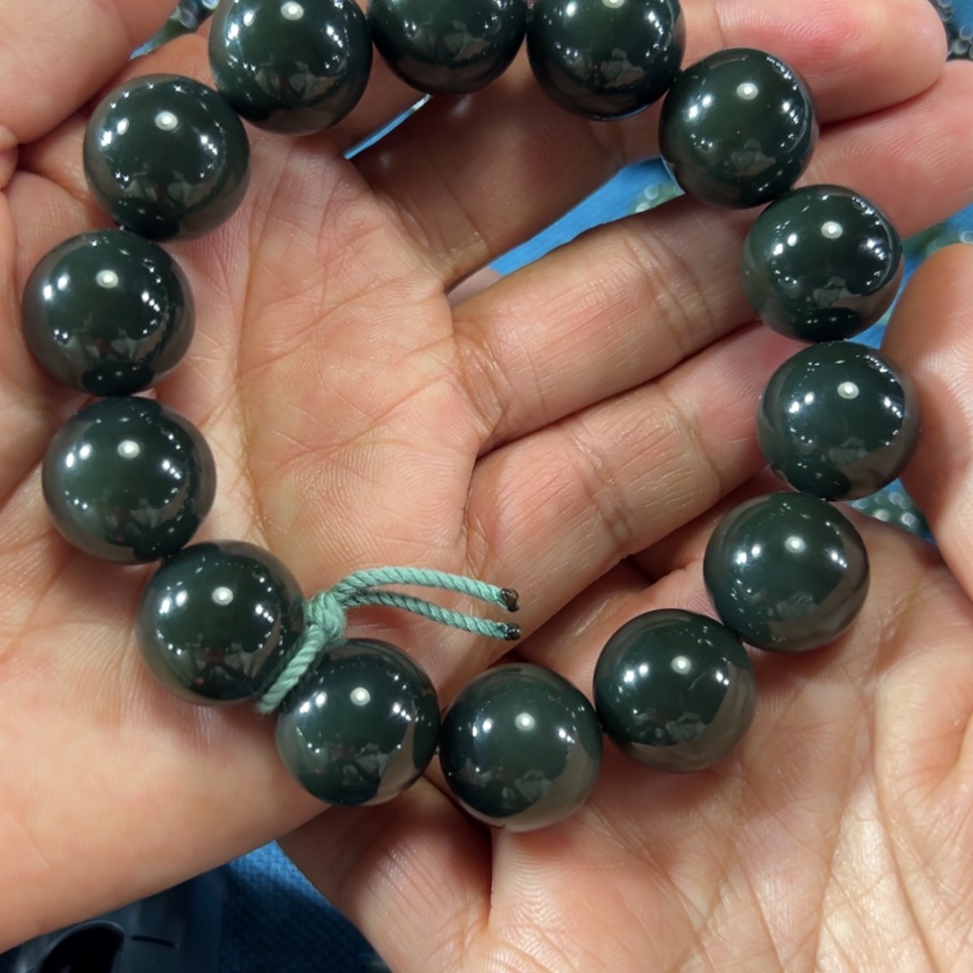 未镶嵌手链和田玉