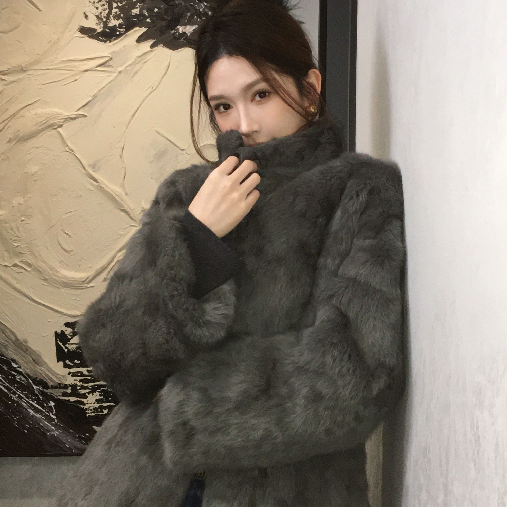 AMYSURE爱米修秋冬新款经典时尚兔毛外套SY61022