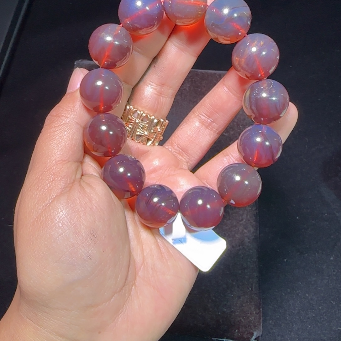 琥珀未镶嵌裸石琥珀