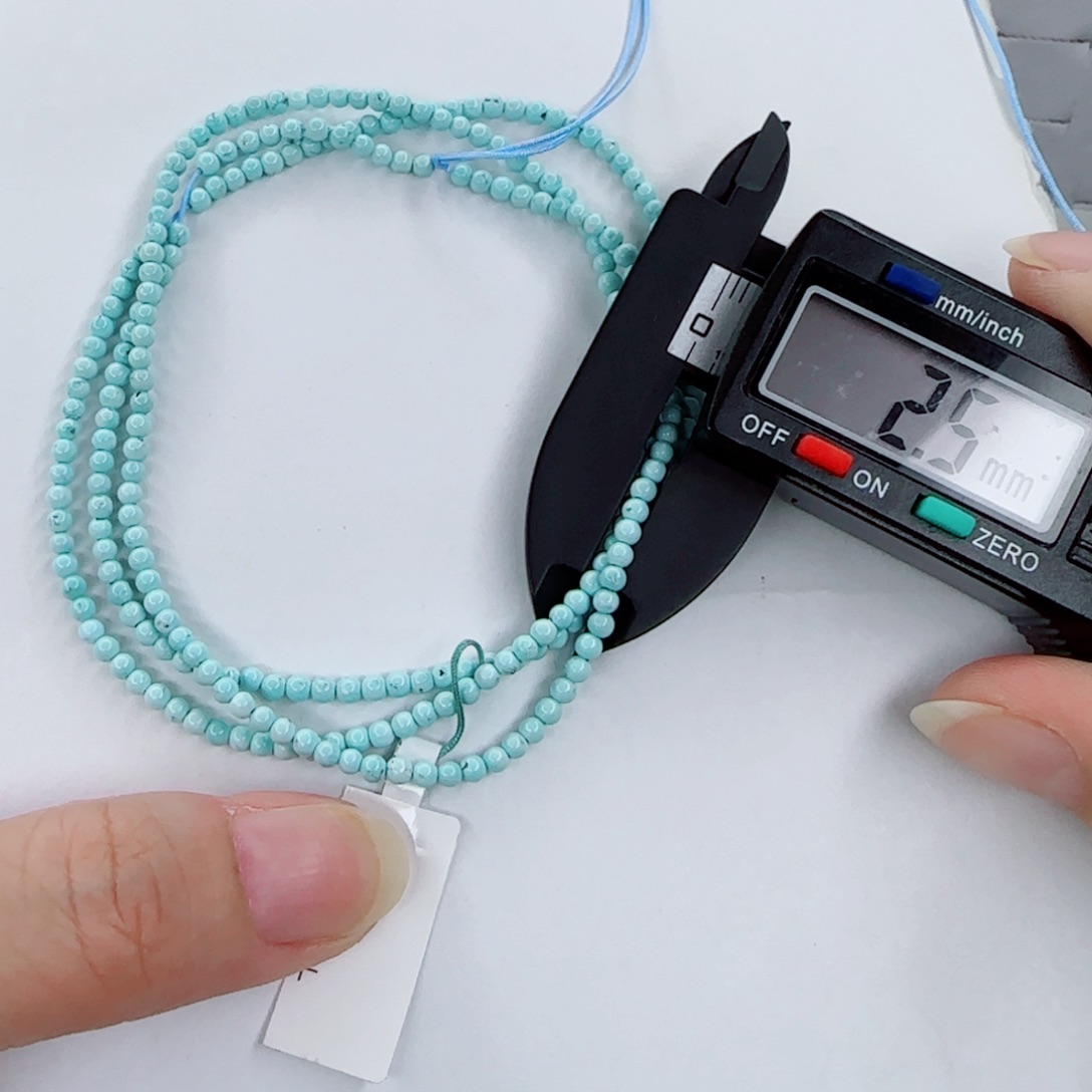 未镶嵌绿松石颈饰