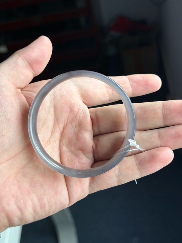 天然玉石和田玉特色62圈口外平内圆冰烟紫手镯