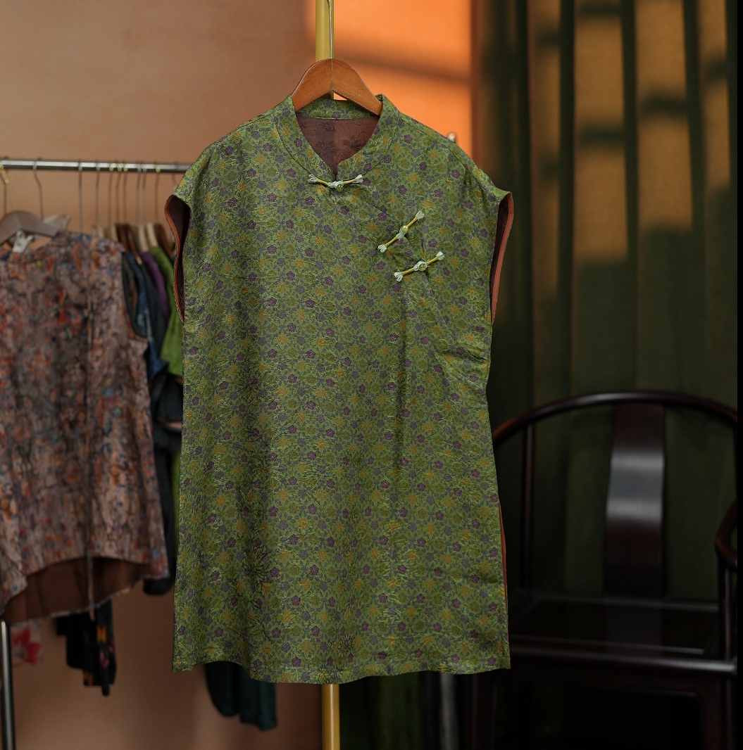 {芳草萋萋}宽松型新中式立领短袖T恤提花复古国风中长款上衣飞袖