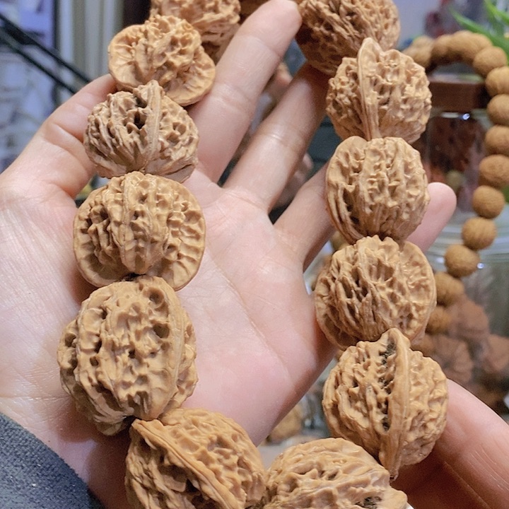 【闪购商品】文玩核桃把件32盘山手持