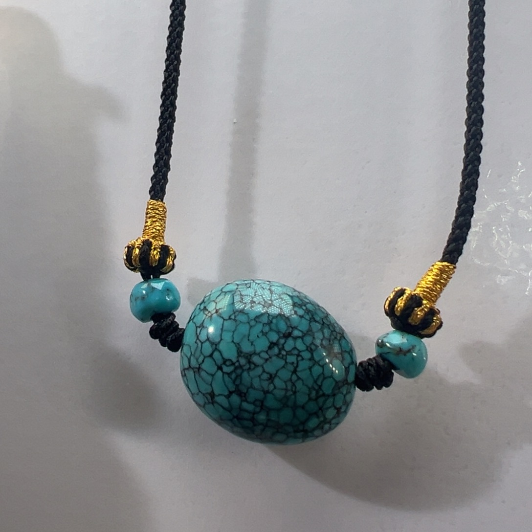 绿松石未镶嵌挂件