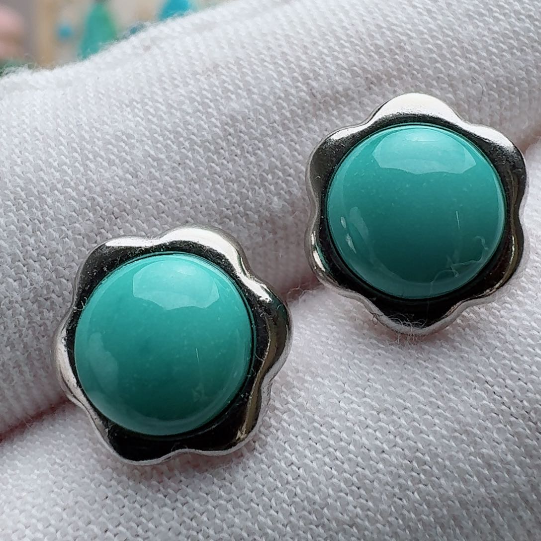 绿松石配饰银S925镶嵌二*?