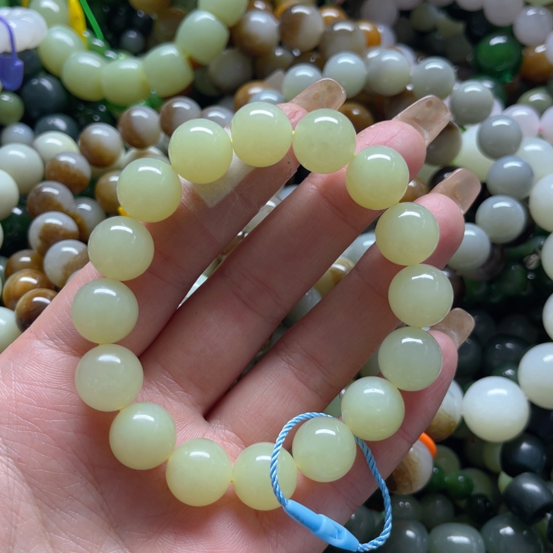 和田玉手链未镶嵌