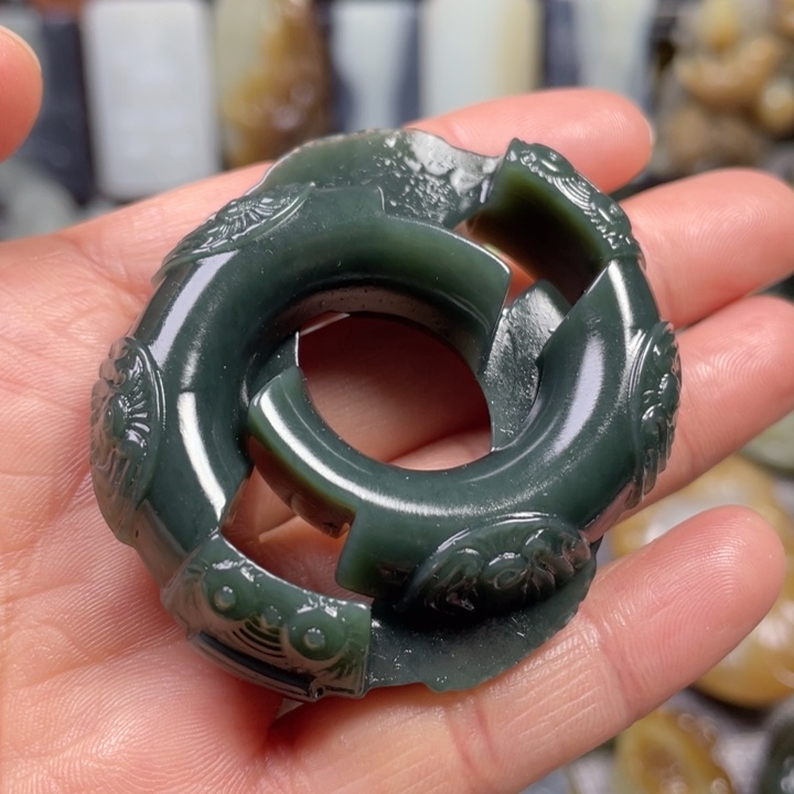 和田玉未镶嵌挂件