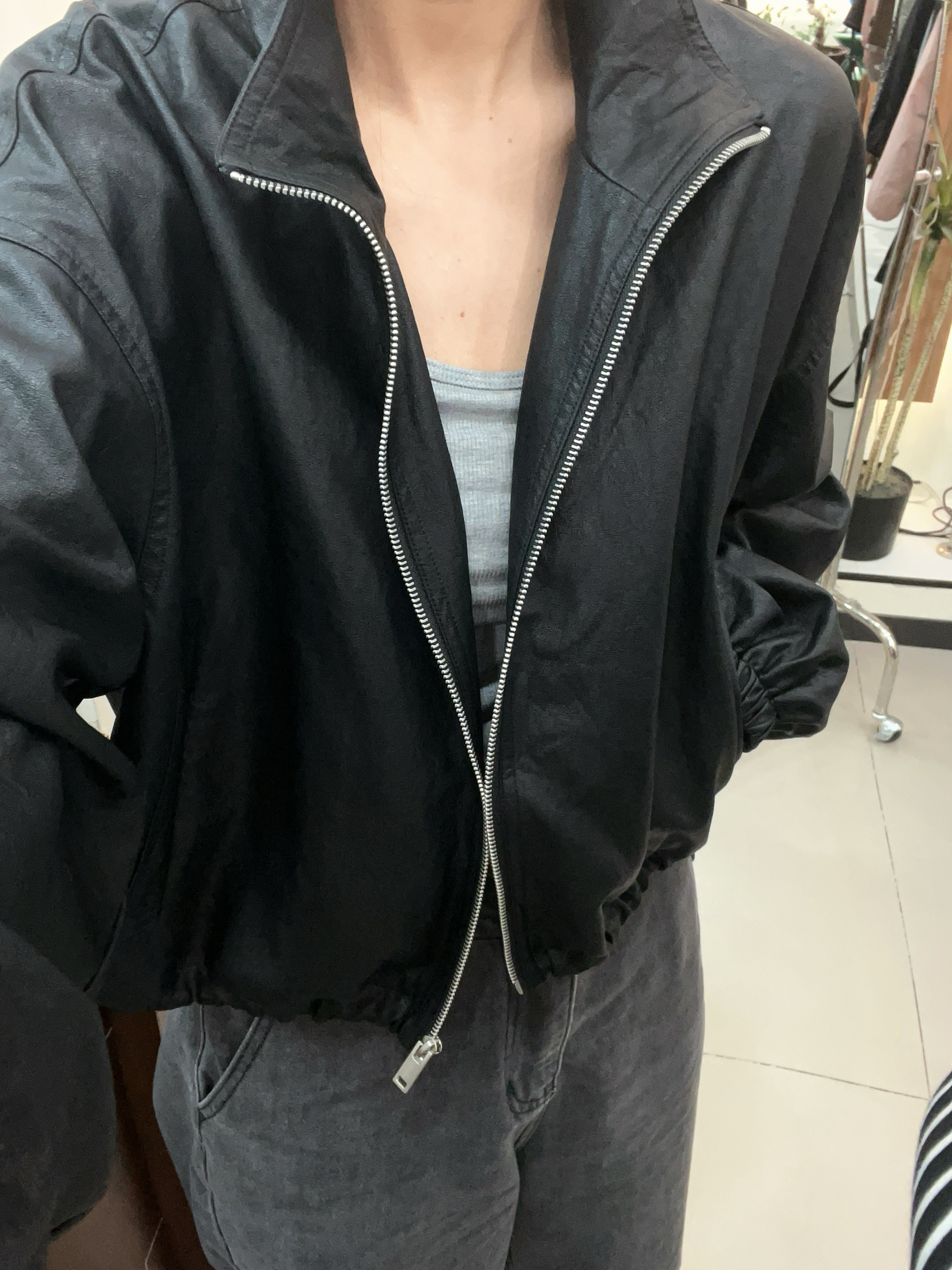 【金酉钱】春季 黑色拉链立领短款外套