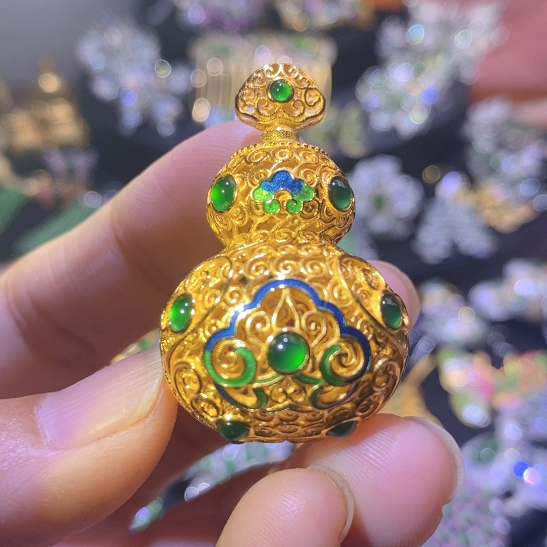 翡翠银S925镶嵌项圈天然翡翠
