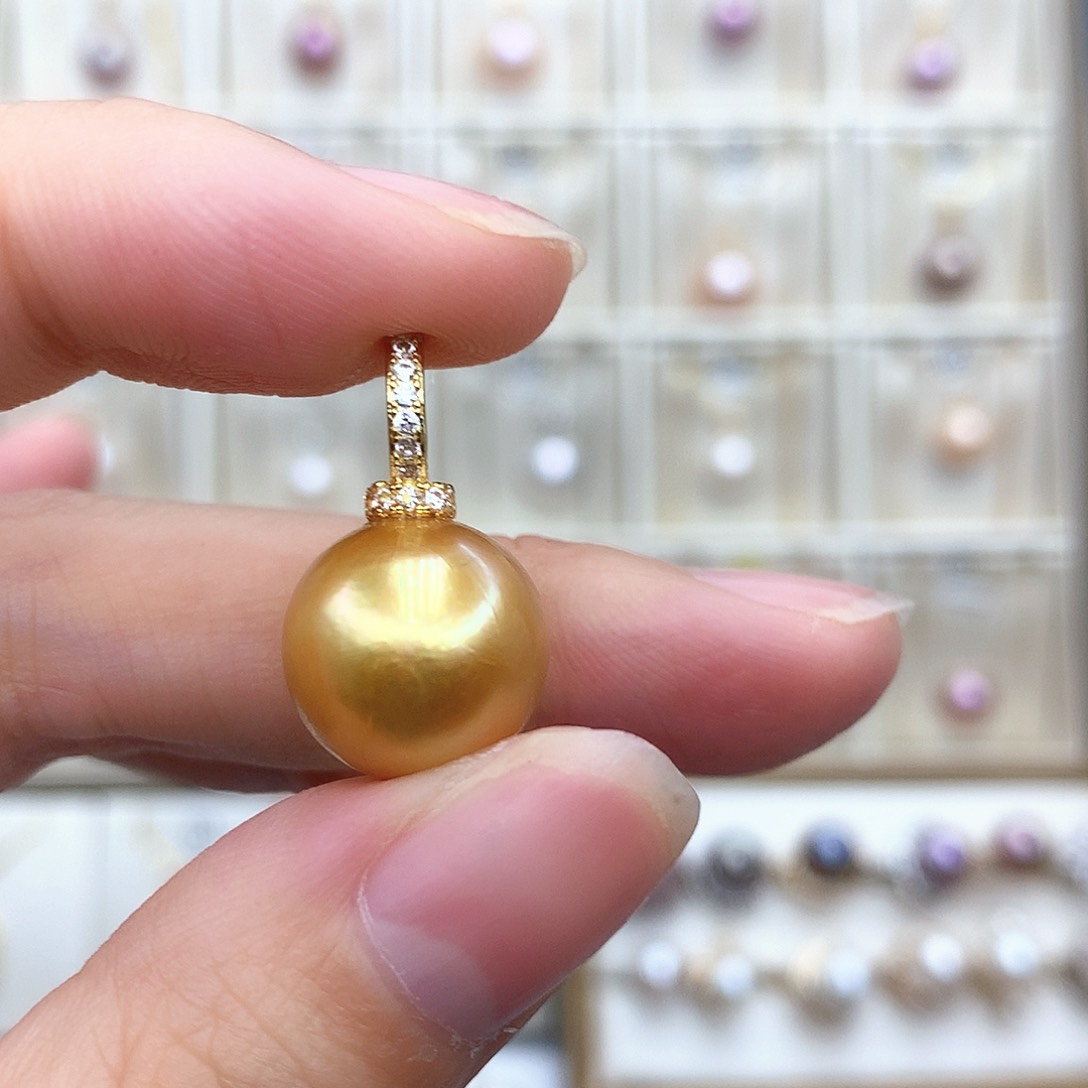 淡水珍珠颈饰合金