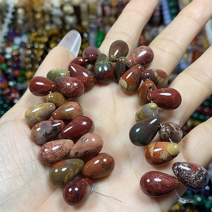 玛瑙/玉髓未镶嵌珠宝半成品天然花红石水滴卡10*16mm