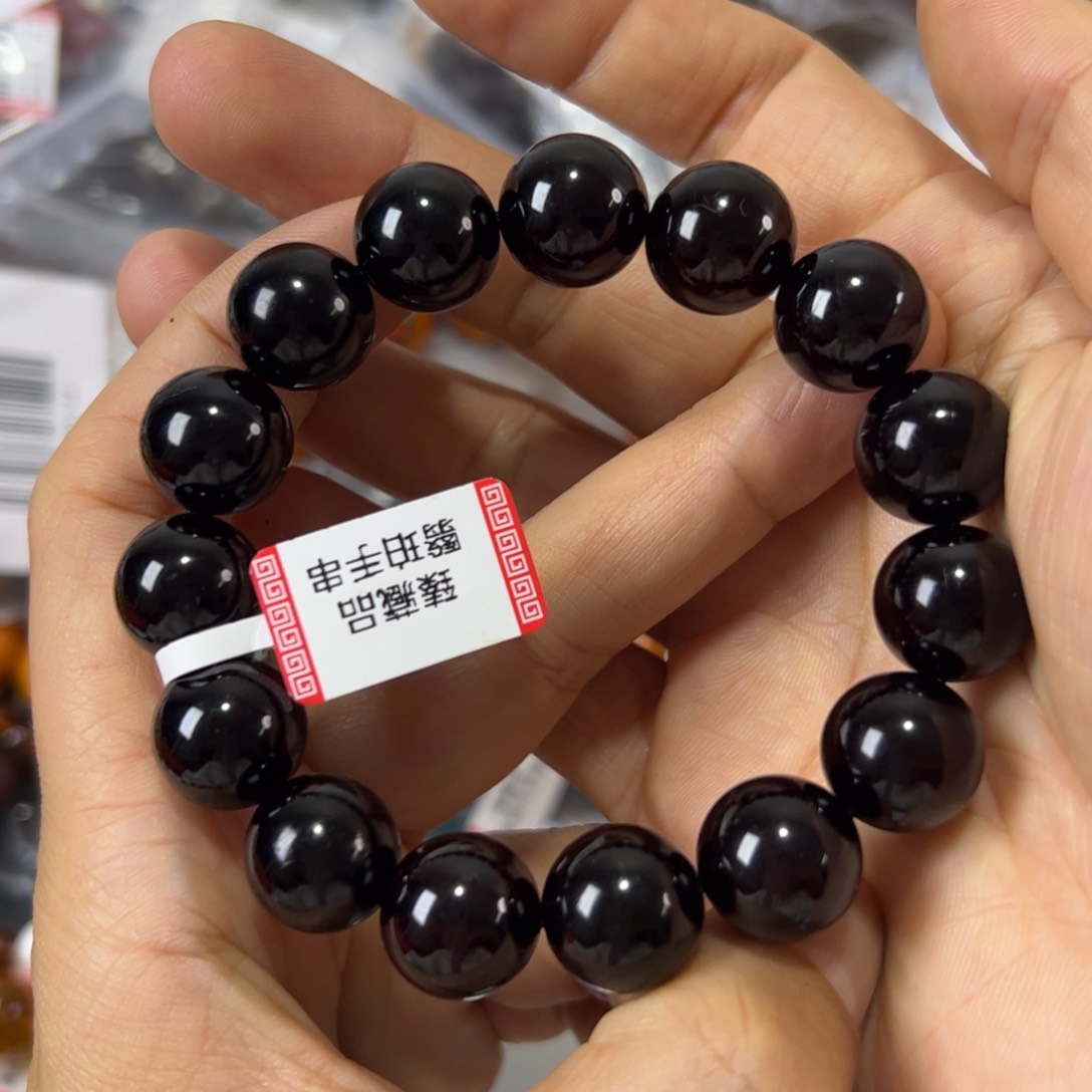 未镶嵌琥珀珠宝奇石937