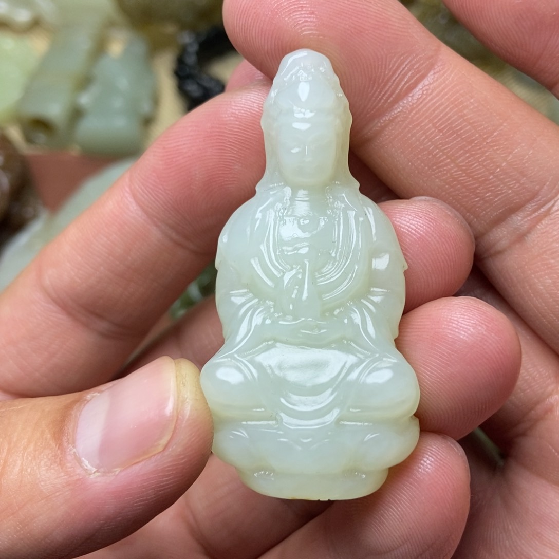 和田玉未镶嵌挂件