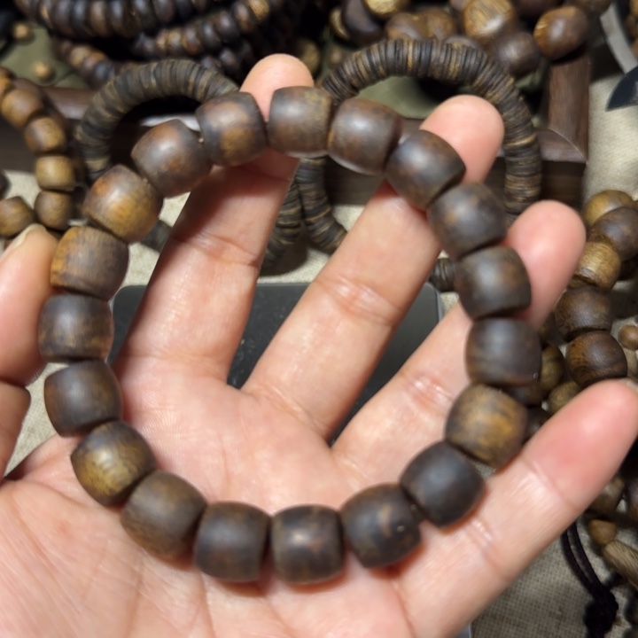 无***弟沉香手串鼓珠单圈15