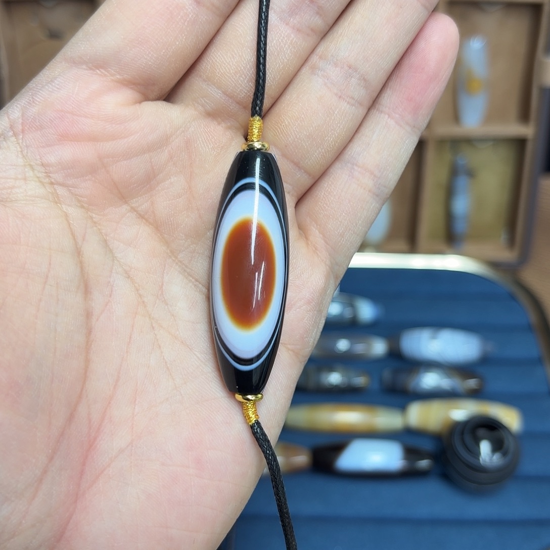 一***拜玛瑙/玉髓合金颈饰