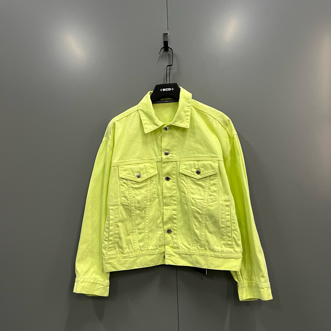 95新 maje ab3亚历山大王荧光黄牛仔夹克S码604148