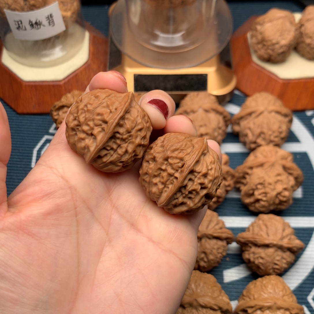 文玩核桃把件黄松峪