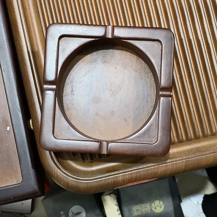 琉璃手工艺品烟灰缸