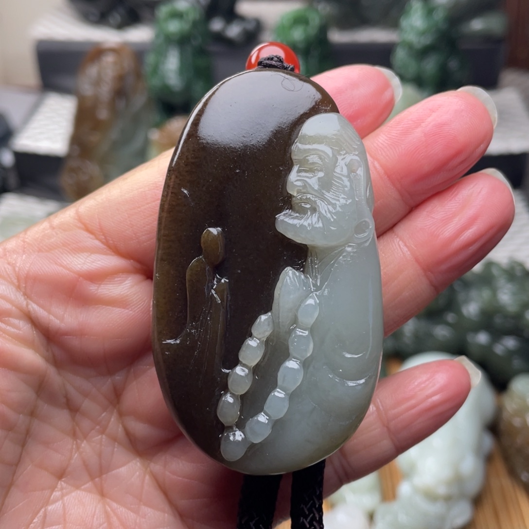 未镶嵌和田玉把件与****进