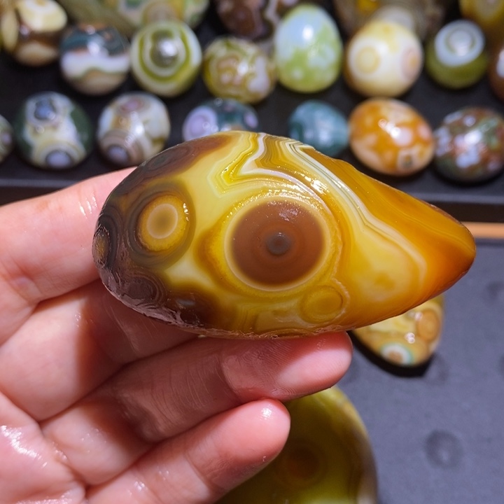 未镶嵌玛瑙/玉髓珠宝半成品133