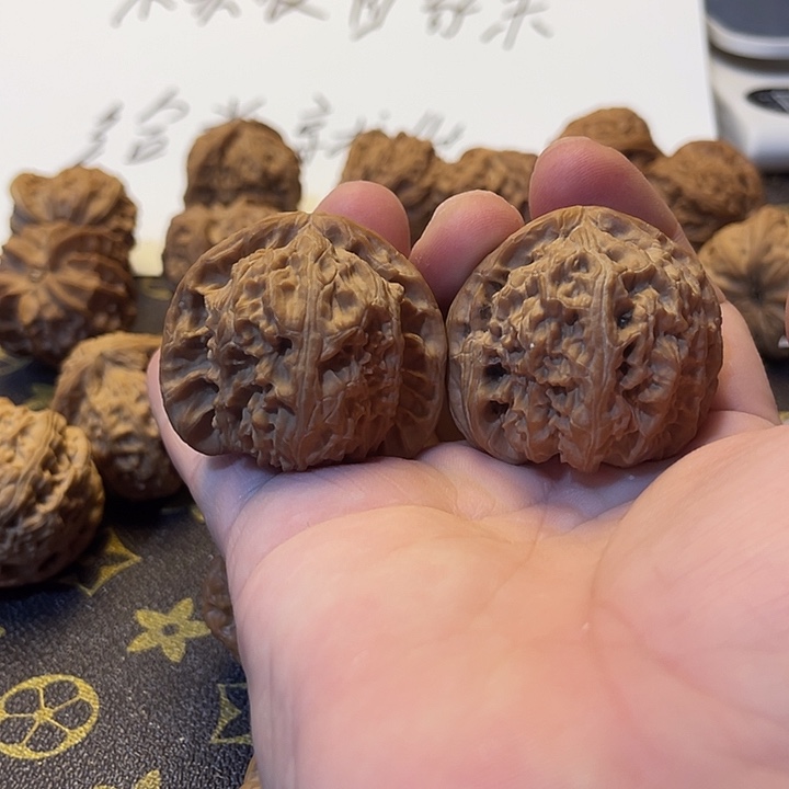 吊坠文玩核桃狮子