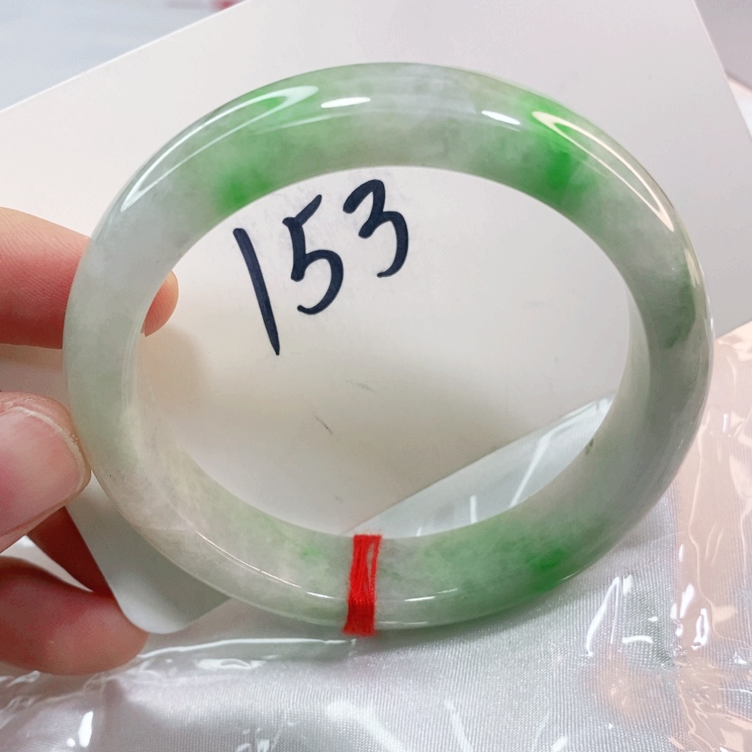 翡翠手镯未镶嵌58.5圈口