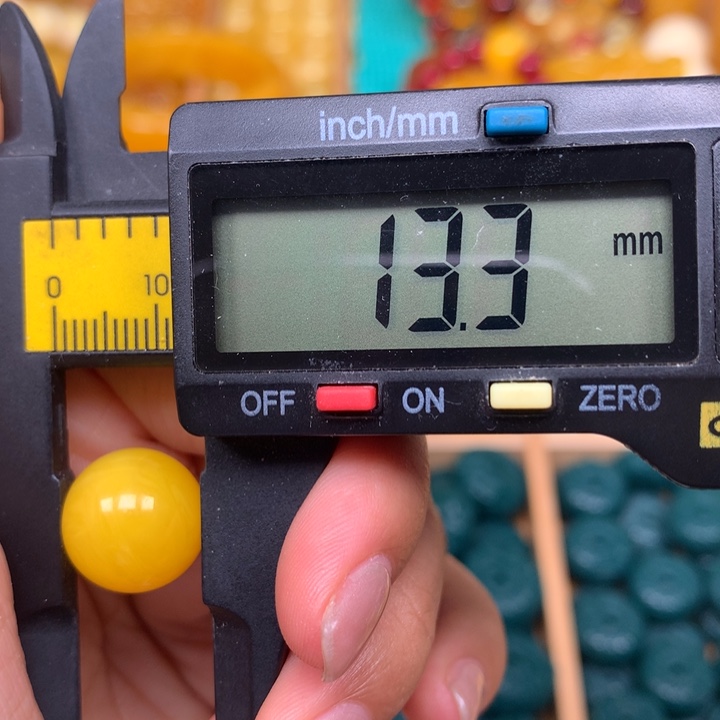 非金属仿琥珀配饰035