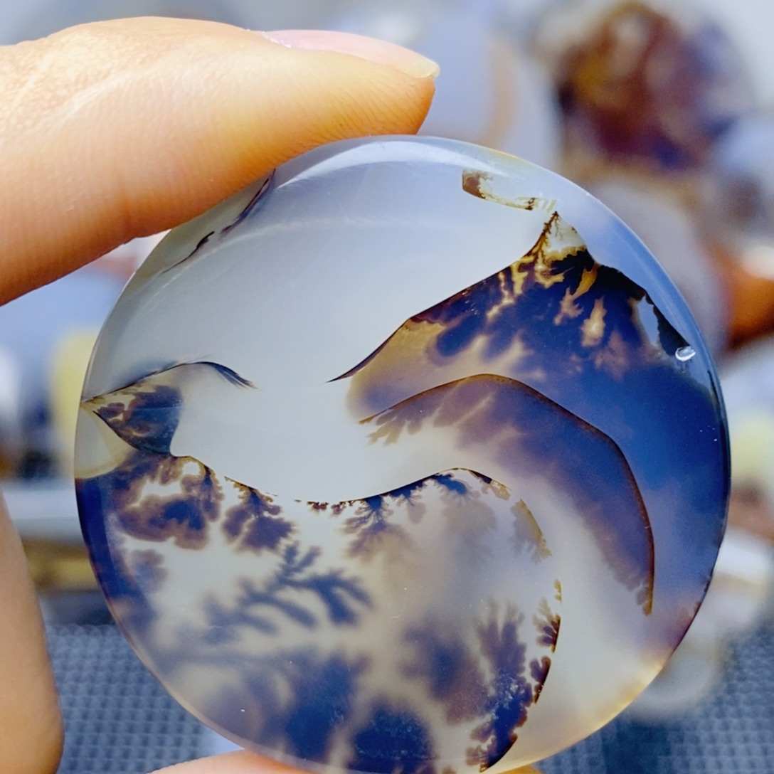 玛瑙/玉髓未镶嵌珠宝奇石