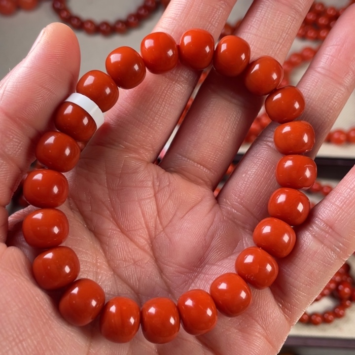 南红玛瑙手链未镶嵌