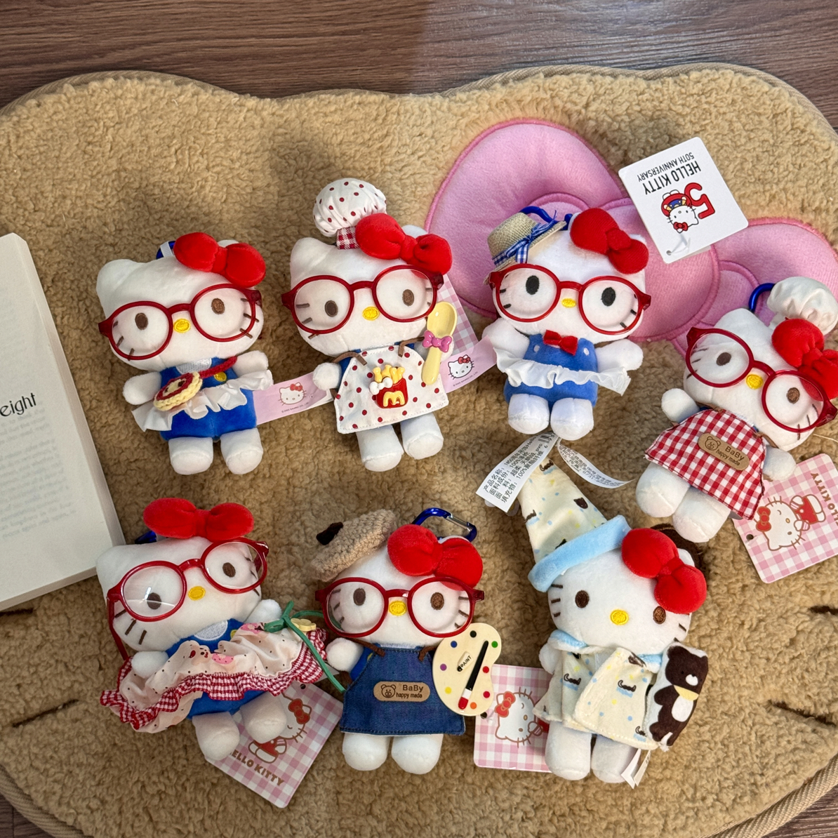 正版hellokitty包包挂件可爱少女心甜美包挂饰