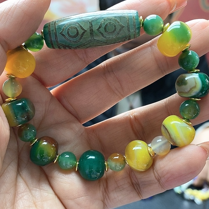 玛瑙/玉髓颈饰合金