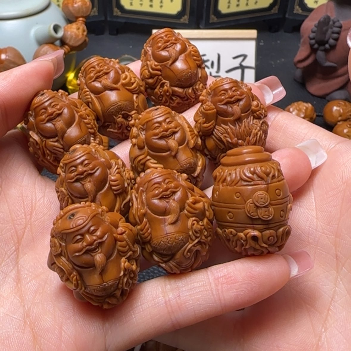 【闪购商品】橄榄核吊坠盘龙财神