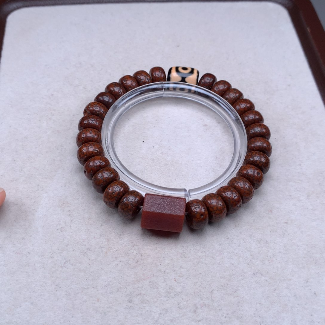 菩提吊坠未镶嵌星月菩提