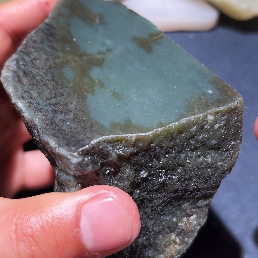 和田玉未镶嵌珠宝奇石