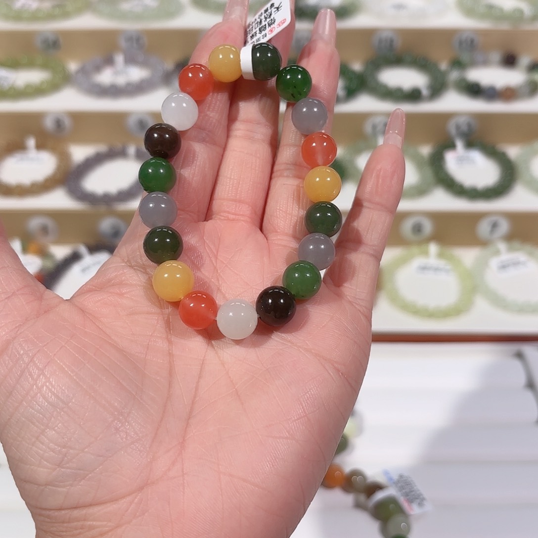 和田玉手链未镶嵌V