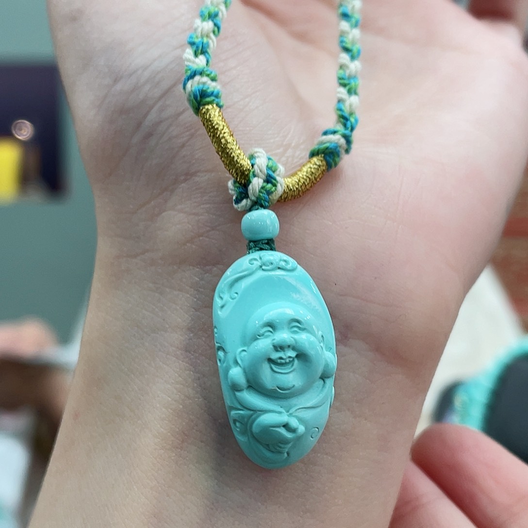 绿松石颈饰未镶嵌