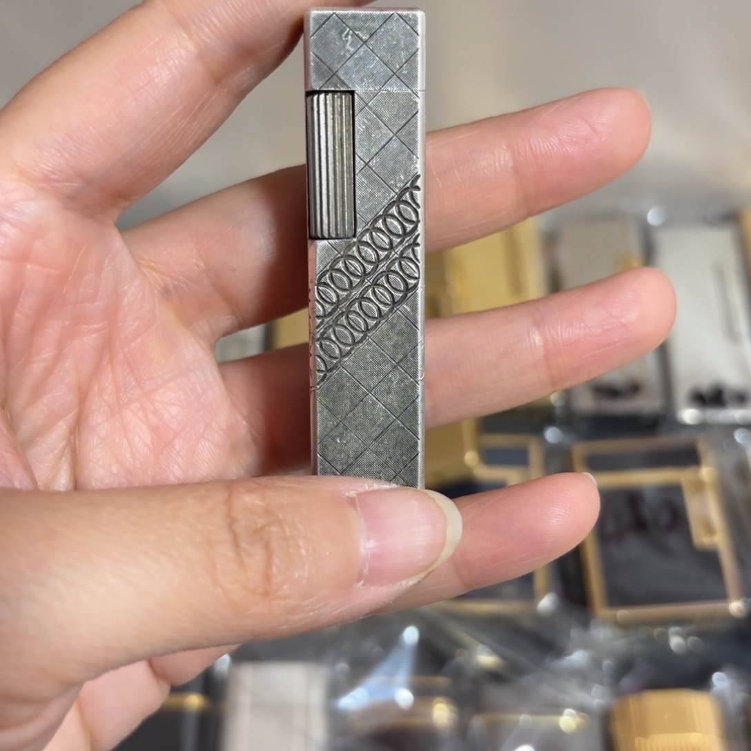 都登卡中古打火机