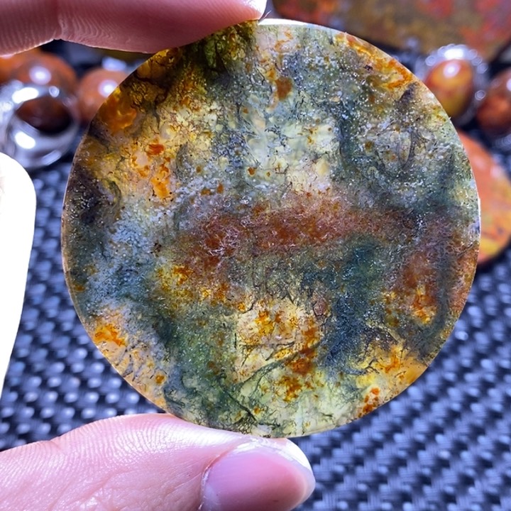 玛瑙/玉髓颈饰未镶嵌