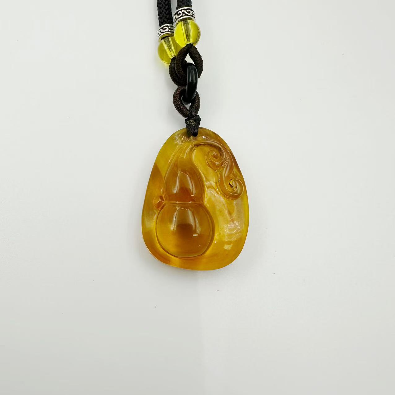 灵草珀葫芦吊坠雕刻件