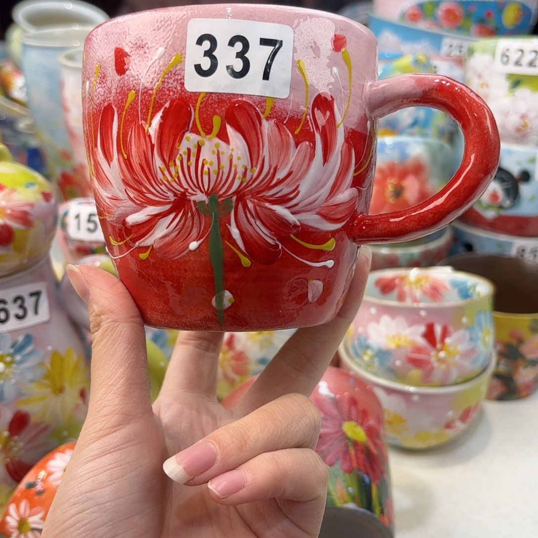 瓷片兔兔好可爱呀打