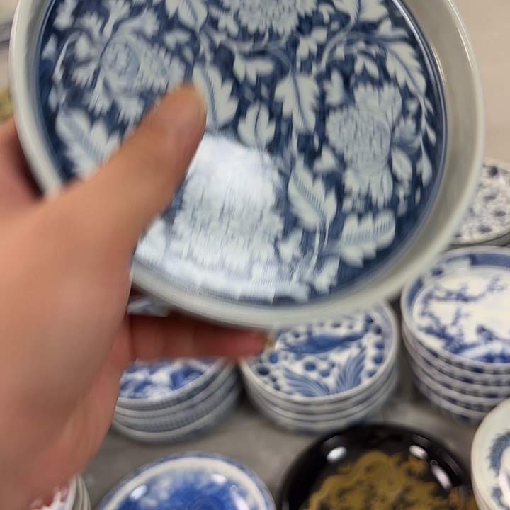 瓷片青花国色天香大胡乘景德镇